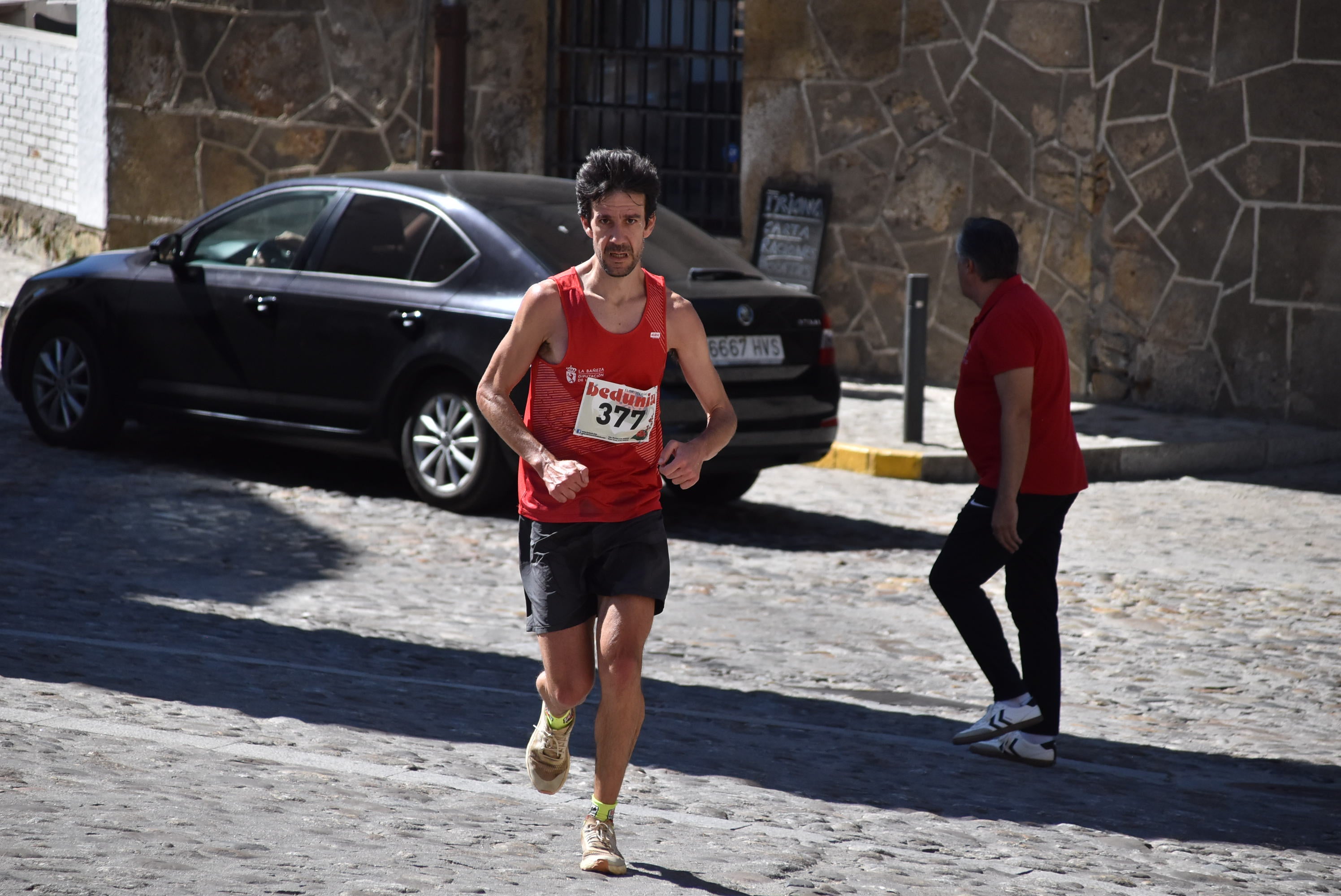 Álvaro García y Verónica Sánchez ganan en la Arrebatacapas de Candelario