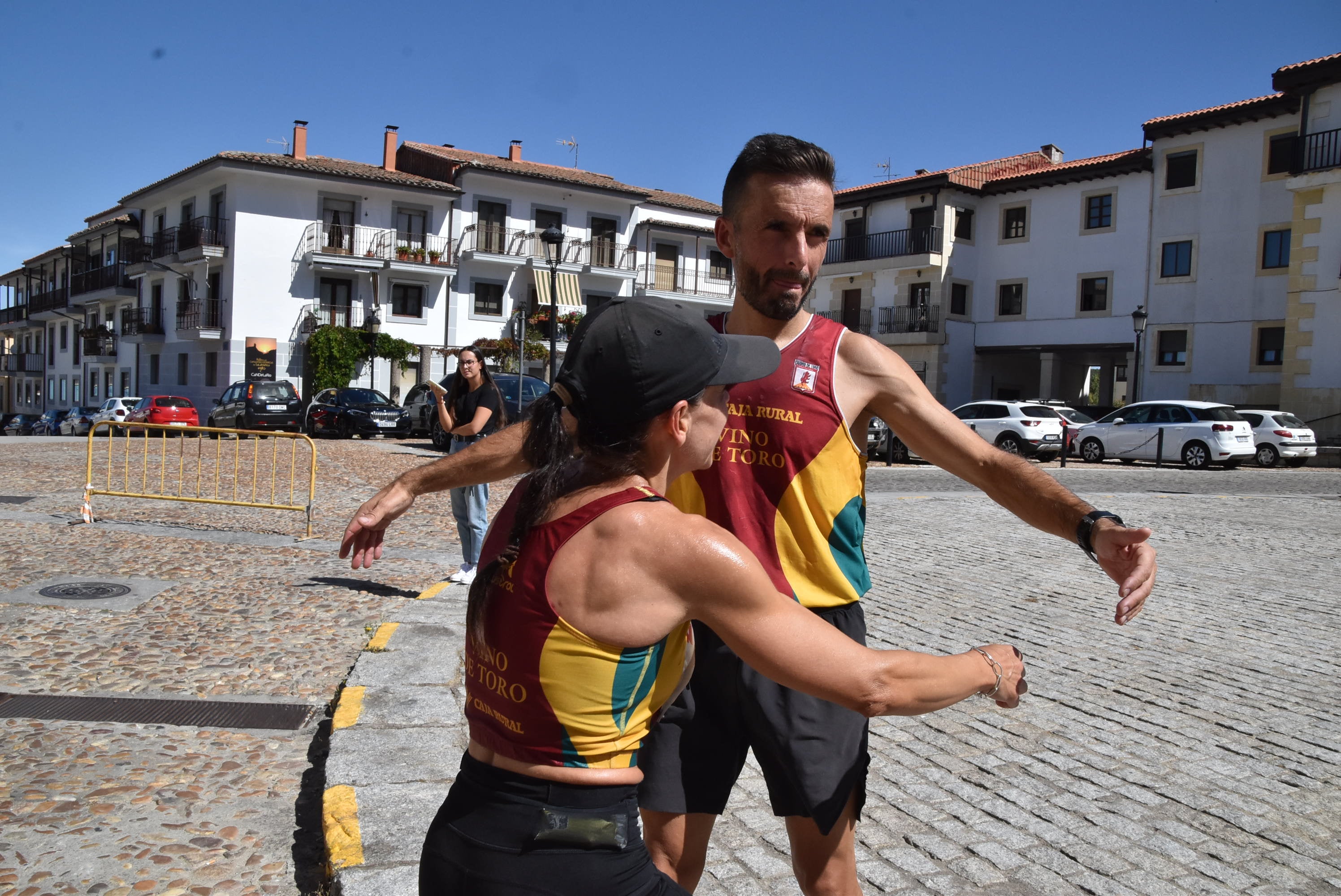 Álvaro García y Verónica Sánchez ganan en la Arrebatacapas de Candelario