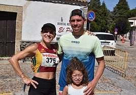 Verónica Sánchez y Álvaro García han sido los ganadores de la Arrebatacapas celebrada en Candelario.