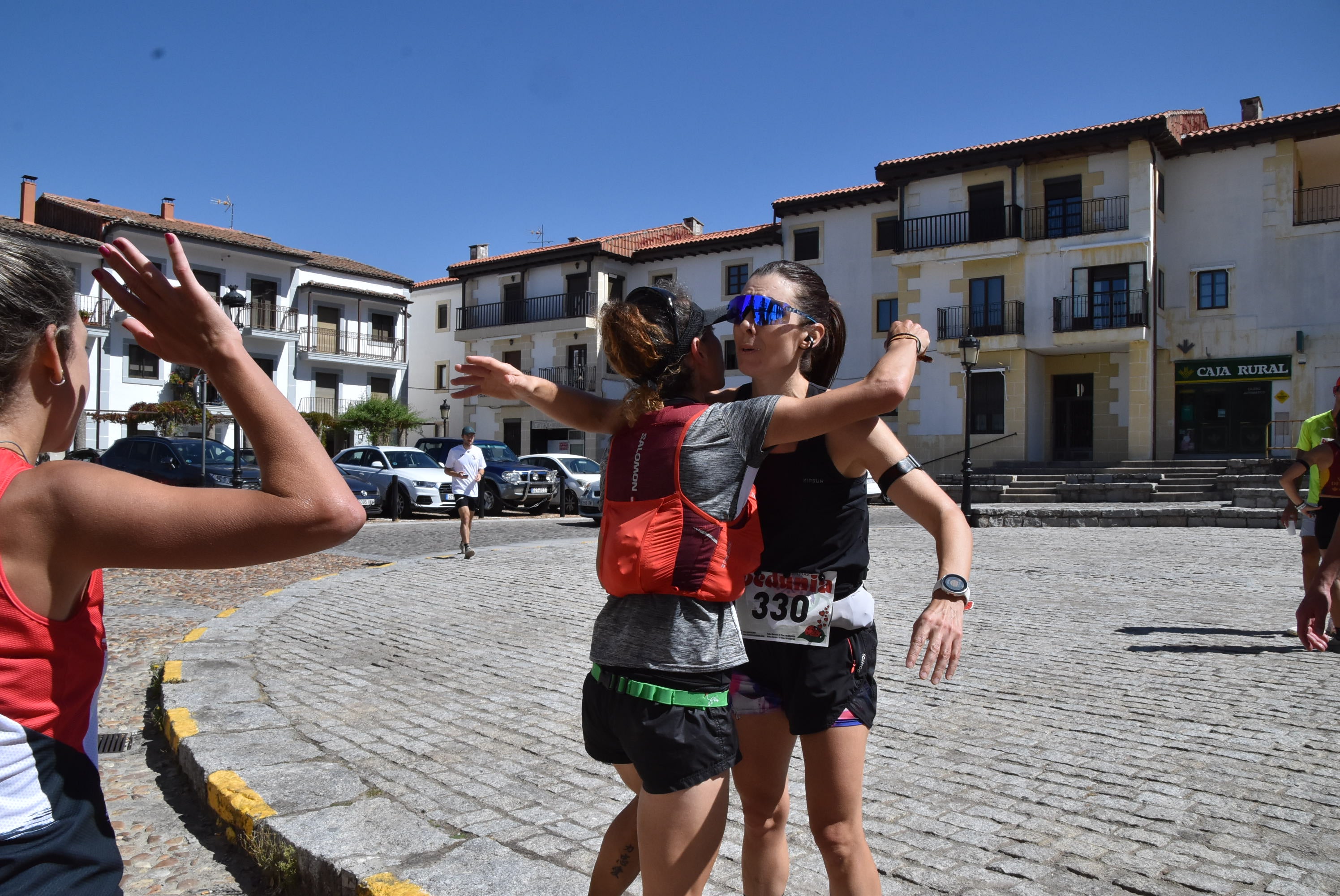Álvaro García y Verónica Sánchez ganan en la Arrebatacapas de Candelario