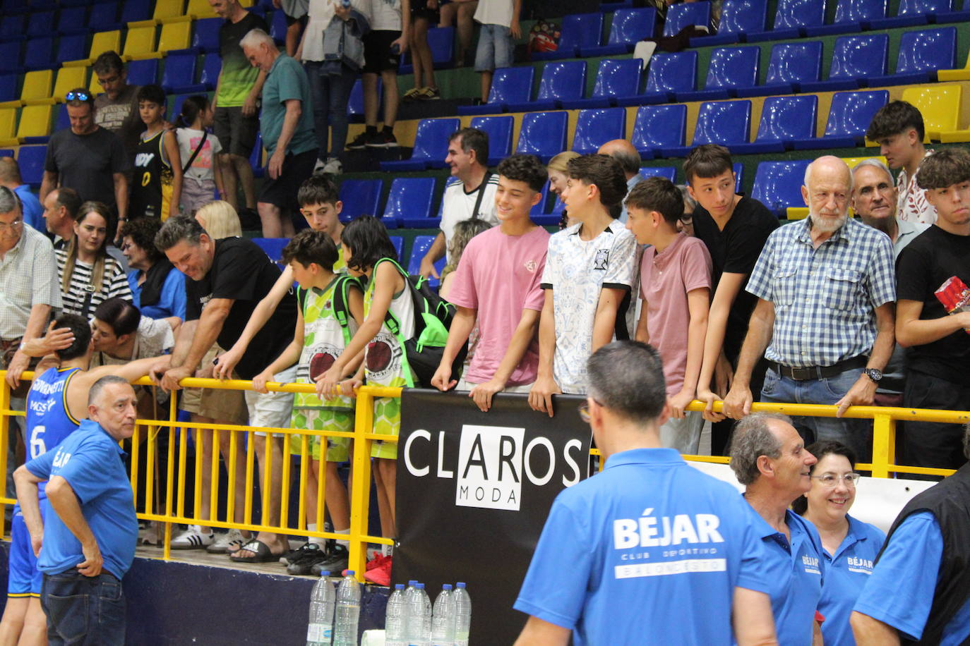 Béjar disfruta con el baloncesto