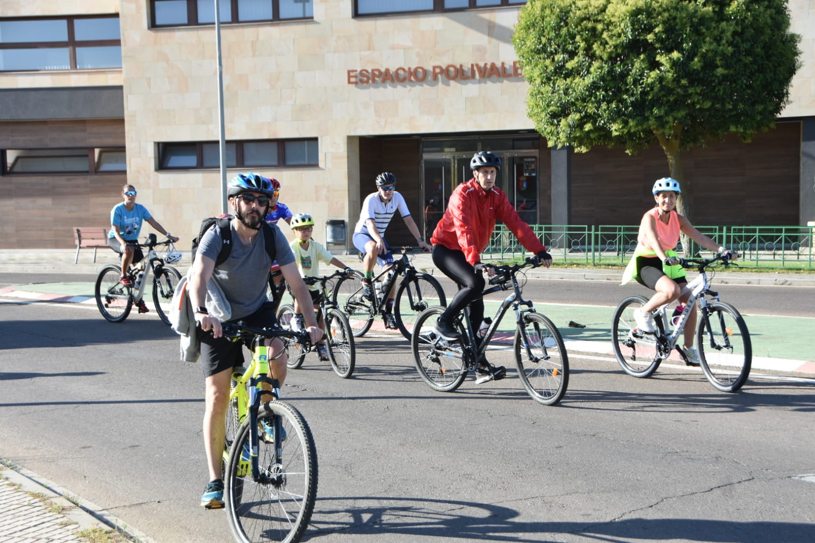 Villares &#039;pedalea&#039; un año más en familia