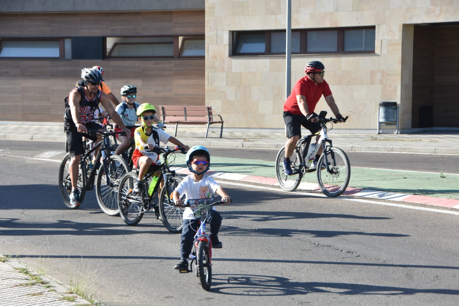 Villares &#039;pedalea&#039; un año más en familia