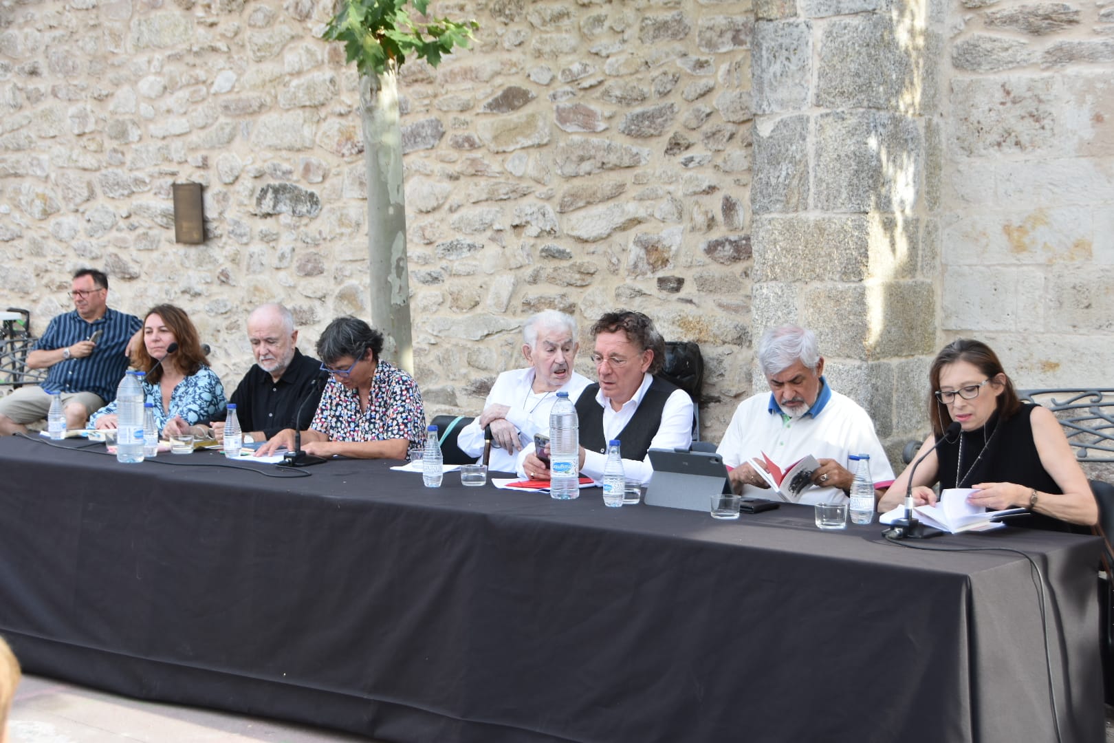 Antonio Gamoneda: &quot;Juzbado practica la rebeldía creadora&quot;