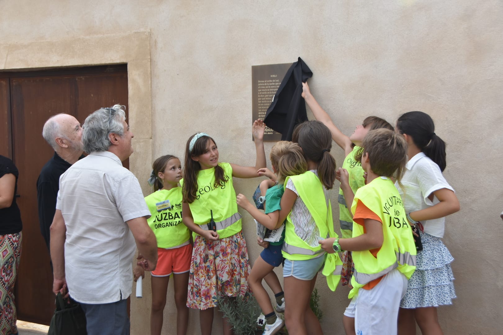 Antonio Gamoneda: &quot;Juzbado practica la rebeldía creadora&quot;