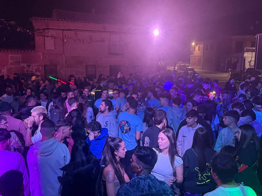 1.800 raciones de paella en Villoria