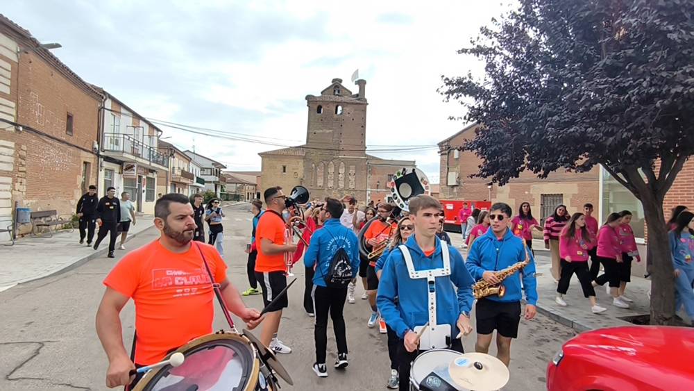 1.800 raciones de paella en Villoria