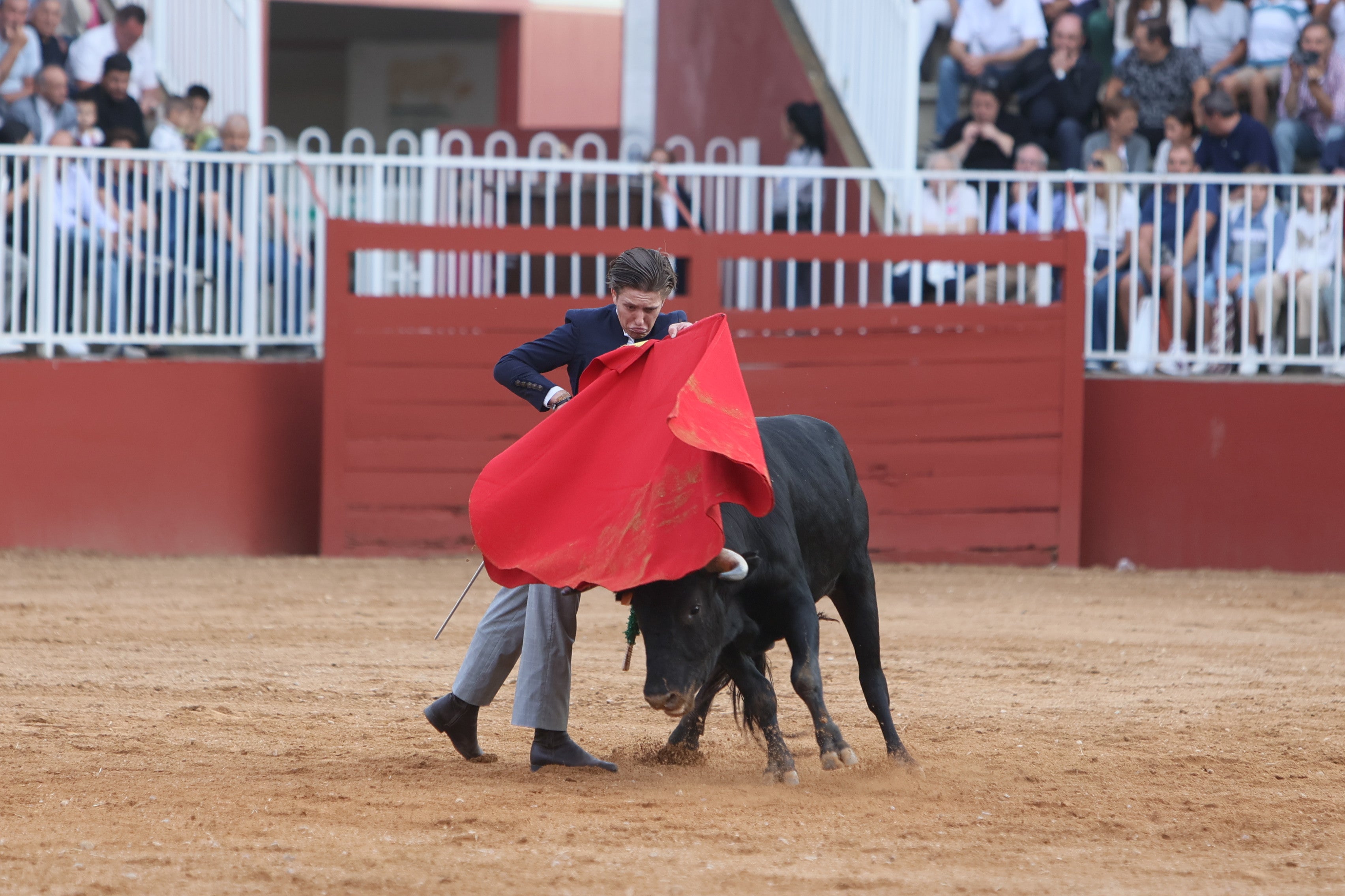 José Tomás Ortiz, triunfador en la clase práctica de tauromaquia
