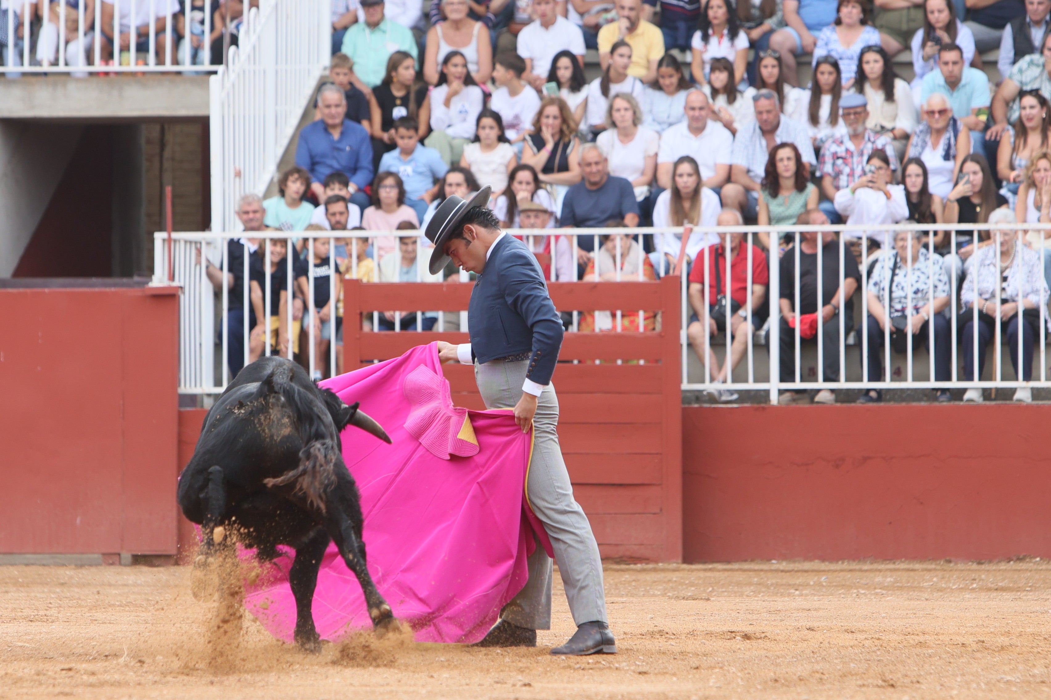 José Tomás Ortiz, triunfador en la clase práctica de tauromaquia