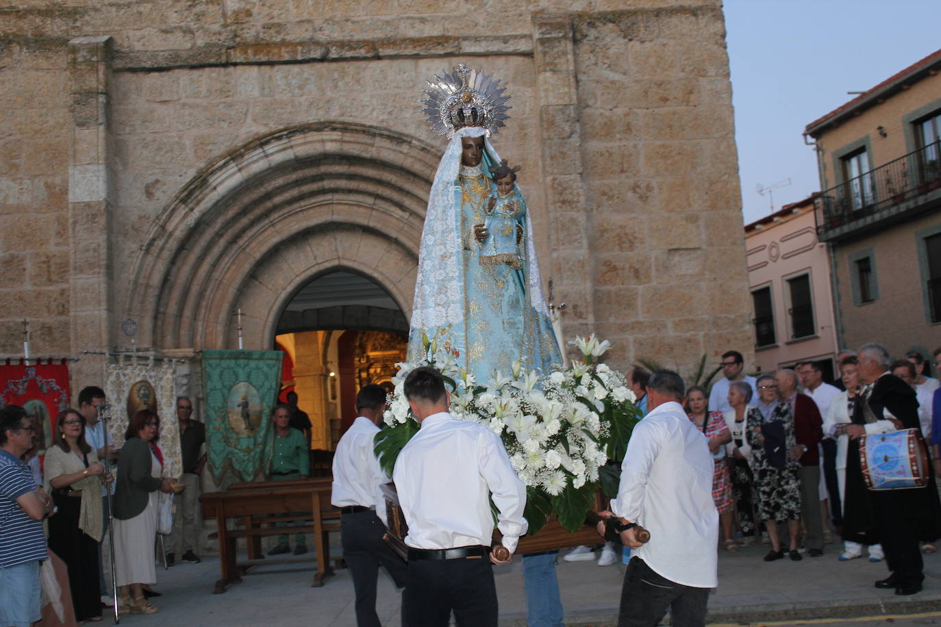 La Virgen de la Peña de Francia eleva las almas de Ciudad Rodrigo