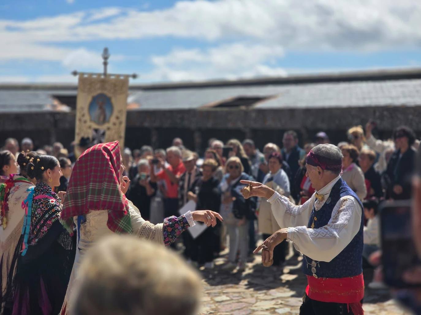 La devoción de La Alberca llega a la Virgen de la Peña de Francia