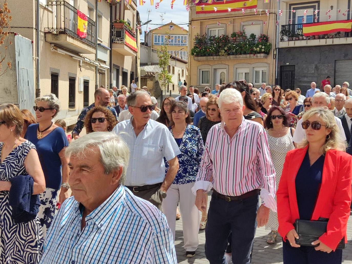 Día de esplendor para honrar a la Virgen en Cespedosa de Tormes