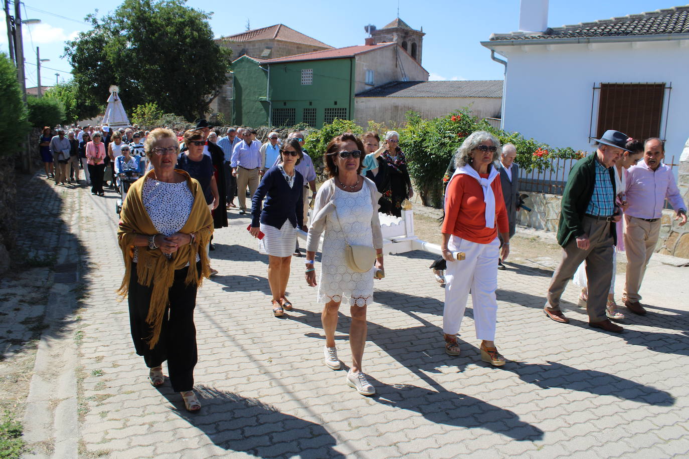 Gallegos de Solmirón entona el &quot;Adiós&quot; a la Virgen de Gracia Carrero