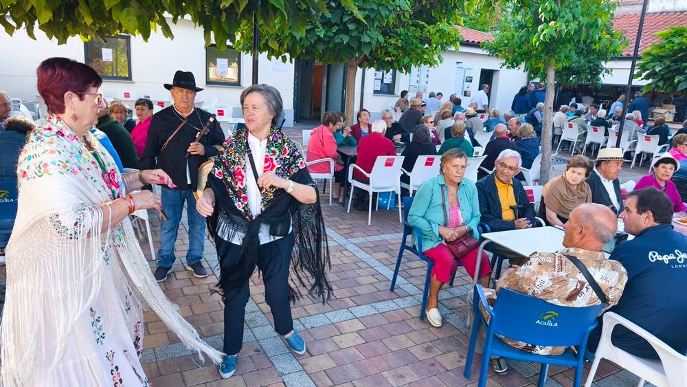 Convivencia de mayores con acento charro en Peñaranda