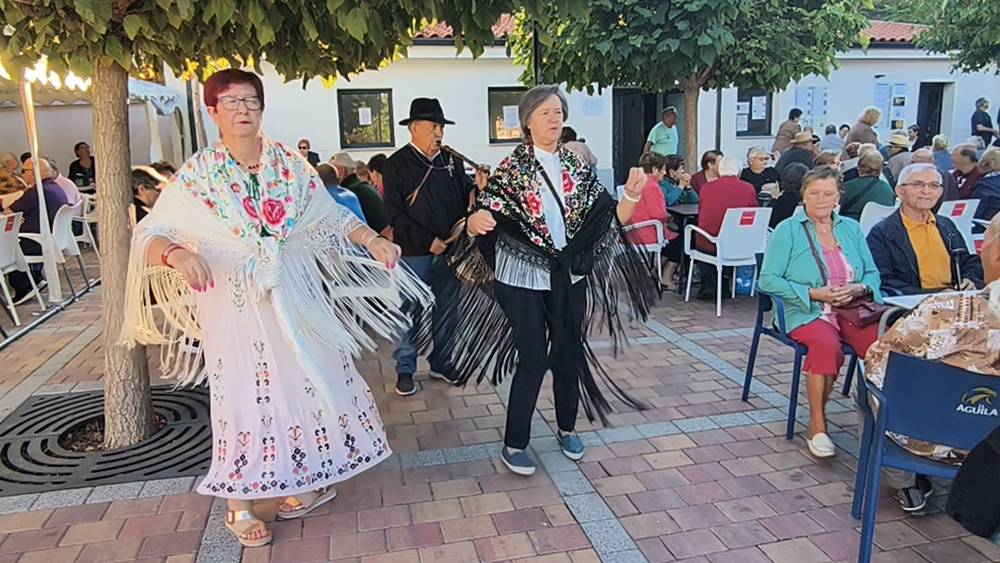 Convivencia de mayores con acento charro en Peñaranda