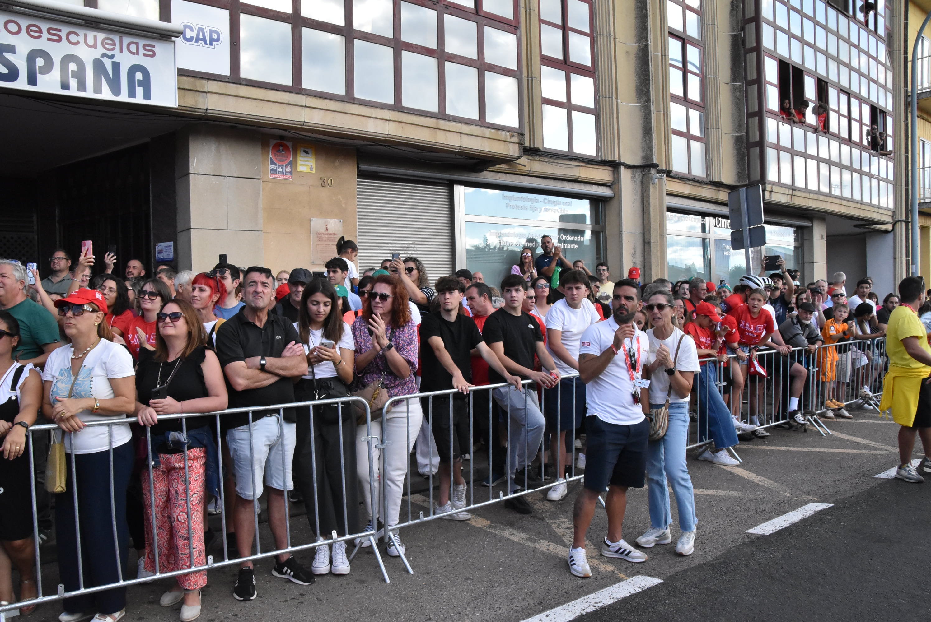 Guijuelo vive una gran jornada de ciclismo con gran ambiente en sus calles