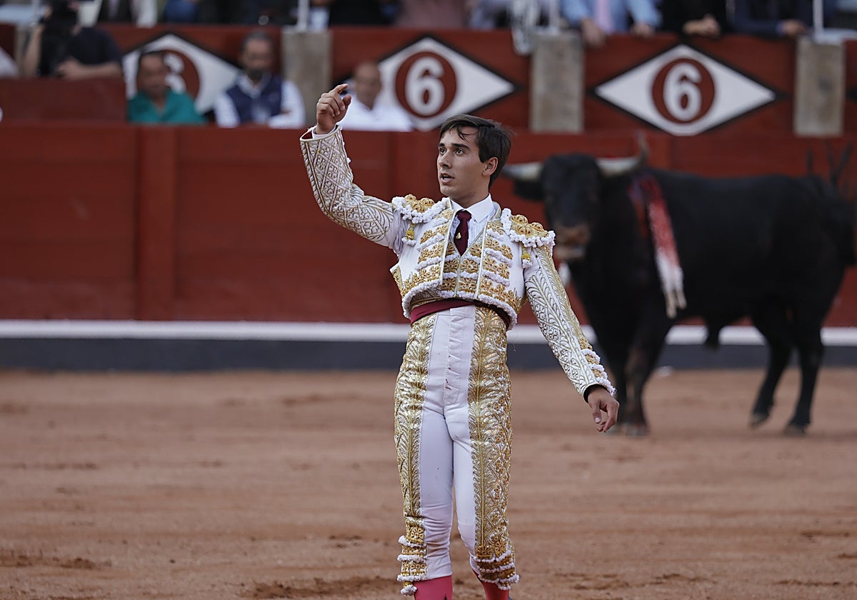 Ismael Martín tras el tercio de banderillas en la pasada Feria.