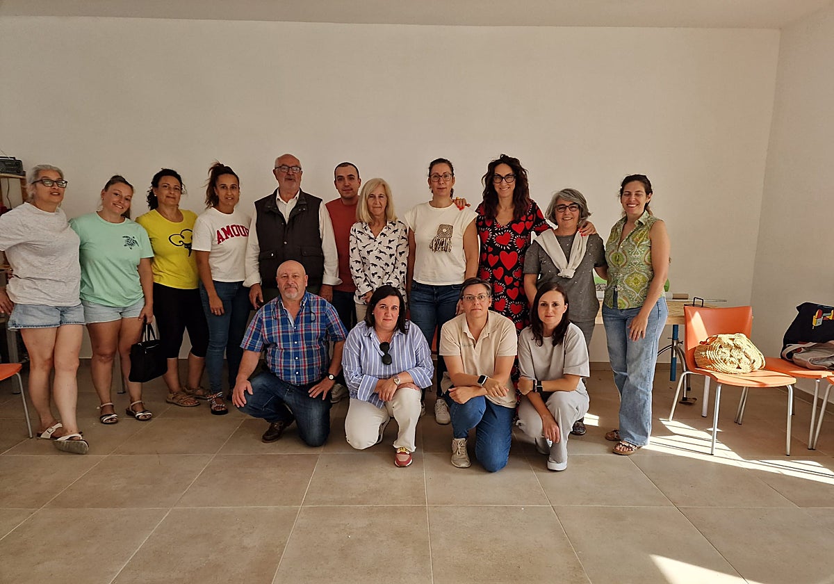 Participantes del curso en el acto de inauguración.