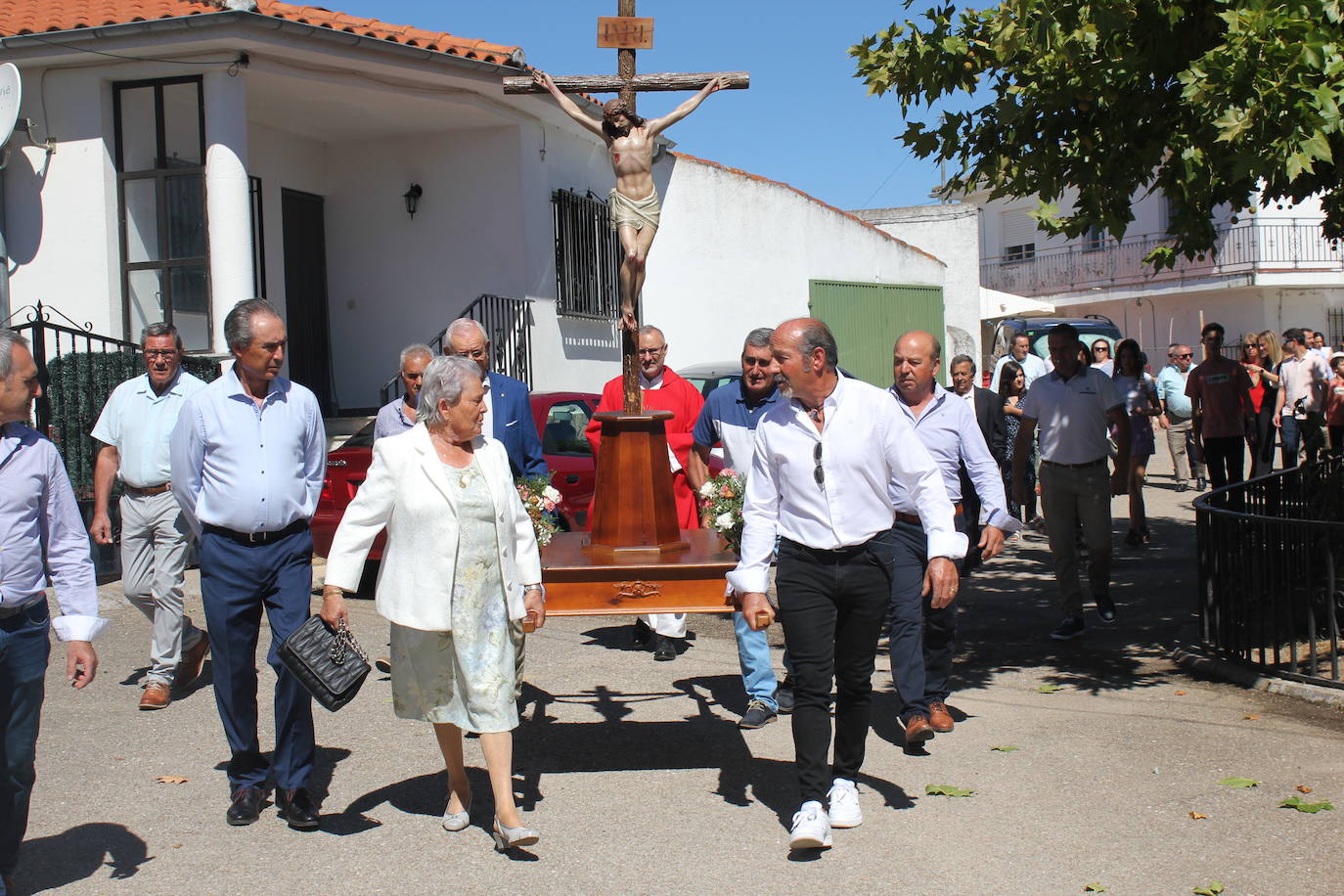 Pelarrodríguez le canta al Santo Cristo en una mañana jubilosa