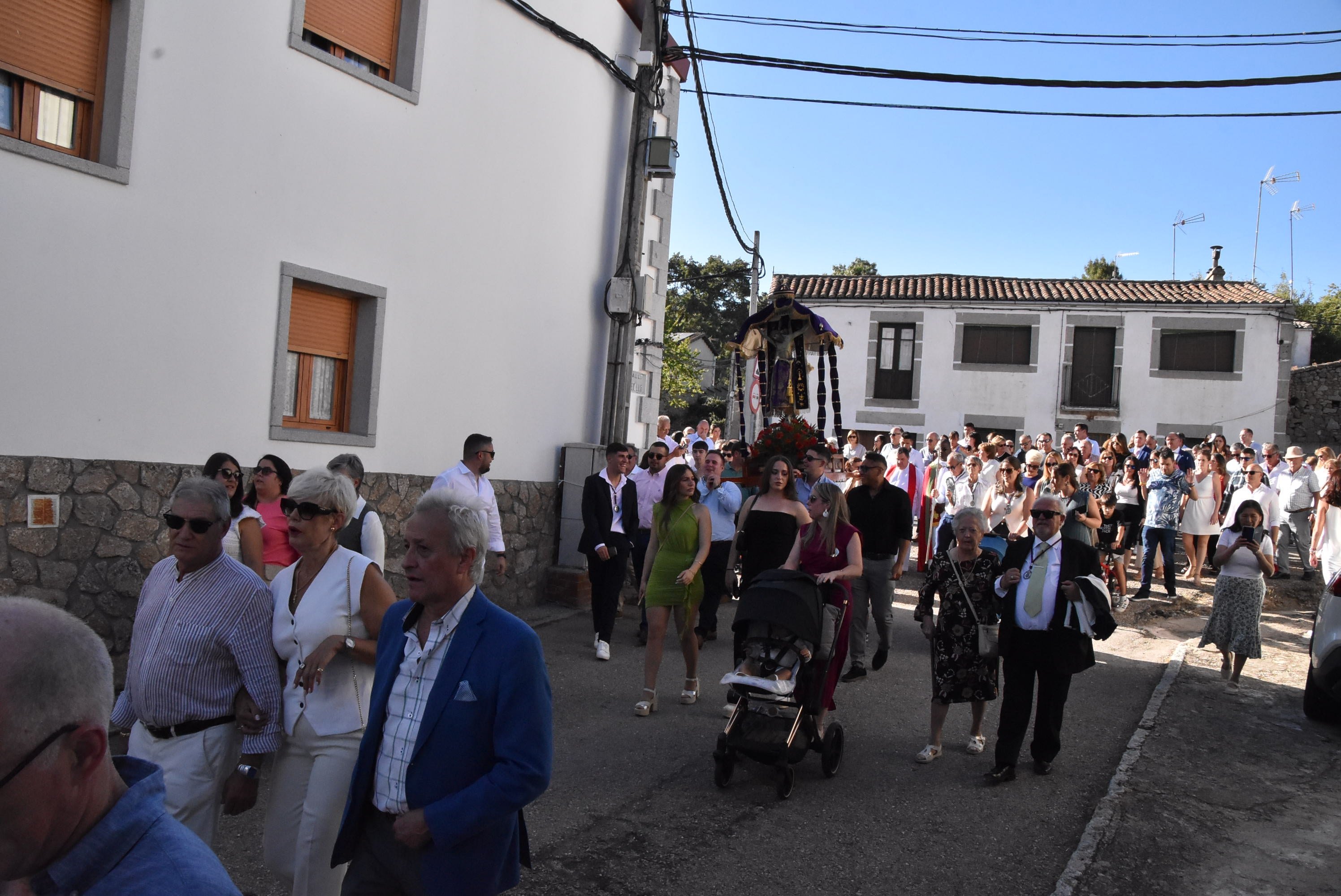 El Cristo de Valvanera vuelve a su ermita con sus fieles en Sorihuela