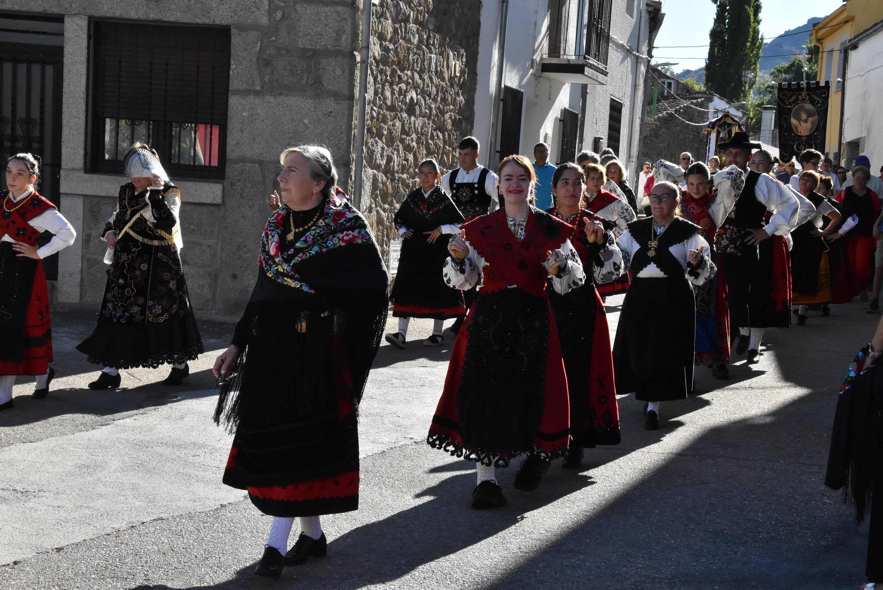 El Cristo de Valvanera vuelve a su ermita con sus fieles en Sorihuela