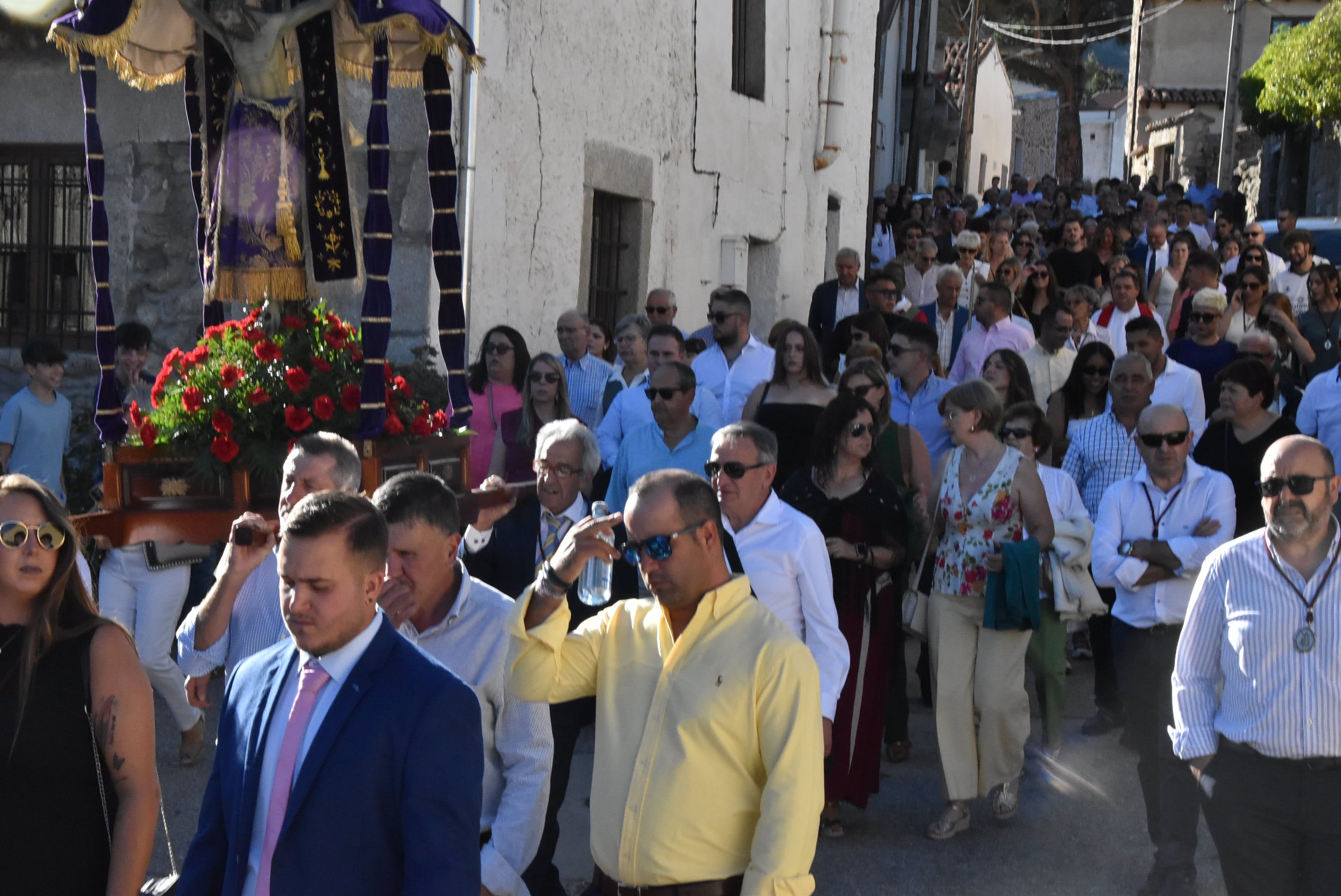 El Cristo de Valvanera vuelve a su ermita con sus fieles en Sorihuela