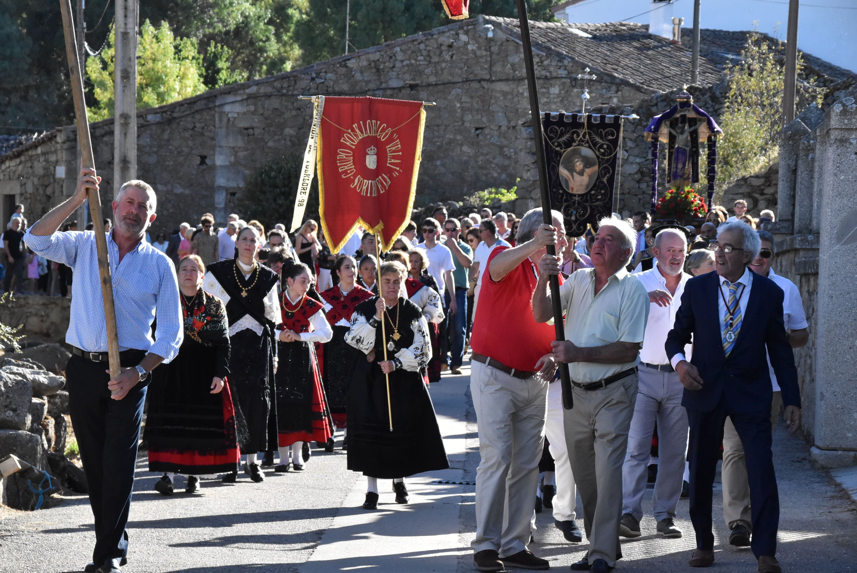 El Cristo de Valvanera vuelve a su ermita con sus fieles en Sorihuela