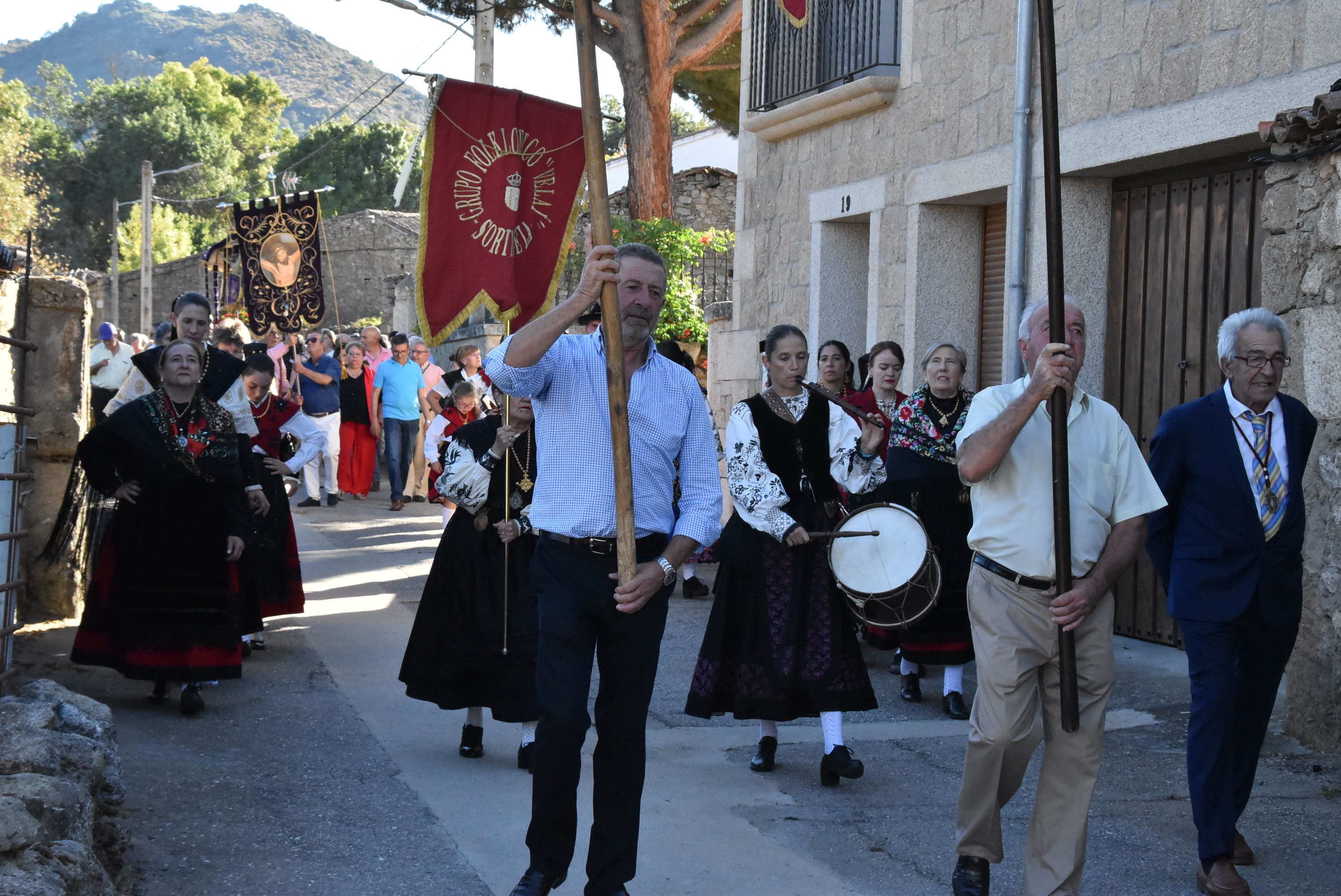 El Cristo de Valvanera vuelve a su ermita con sus fieles en Sorihuela