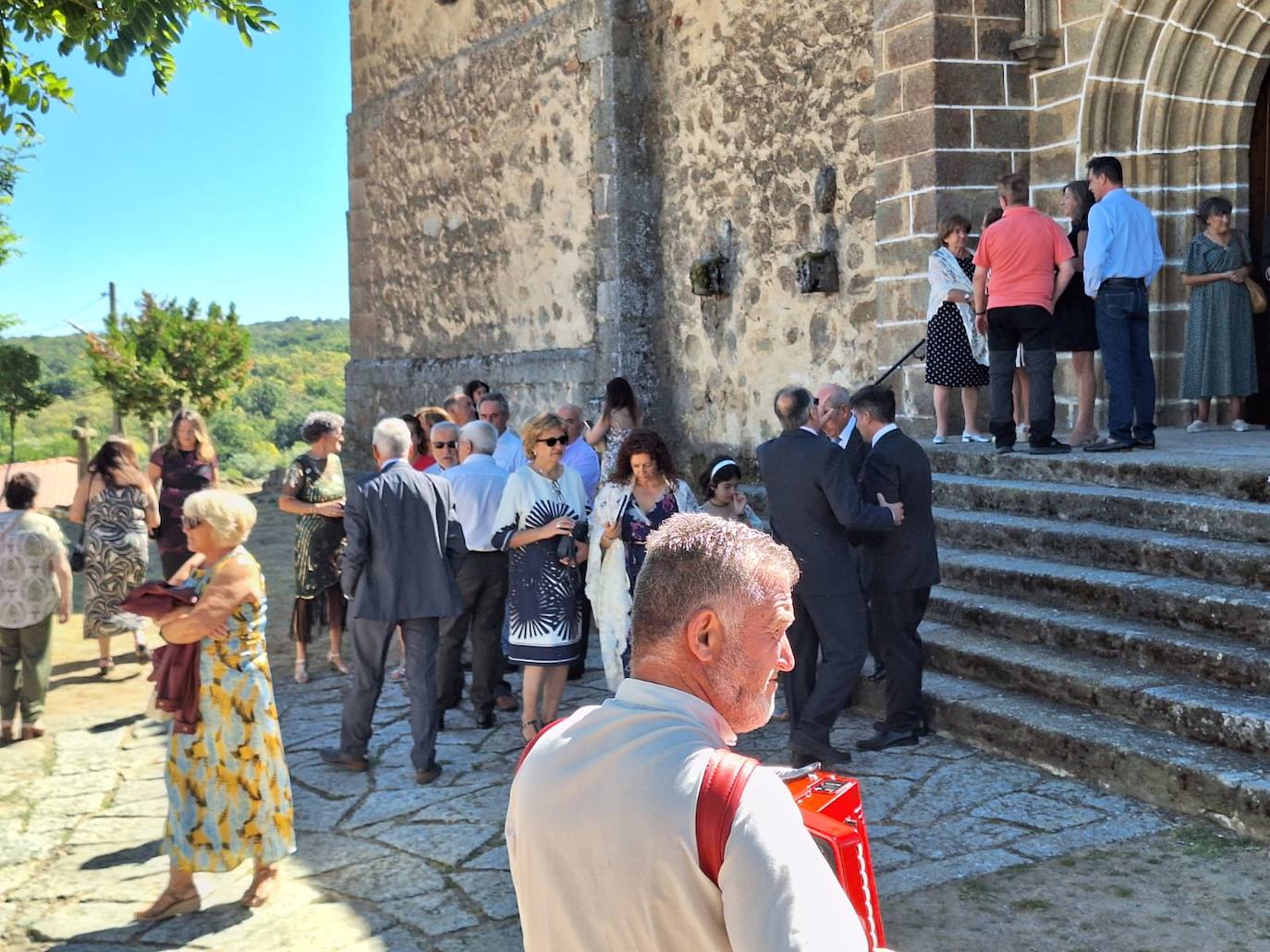 El Cristo de Valvanera vuelve a su ermita con sus fieles en Sorihuela