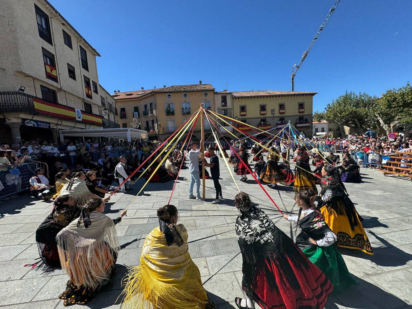 La Virgen de la Vega luce con esplendor en Piedrahita