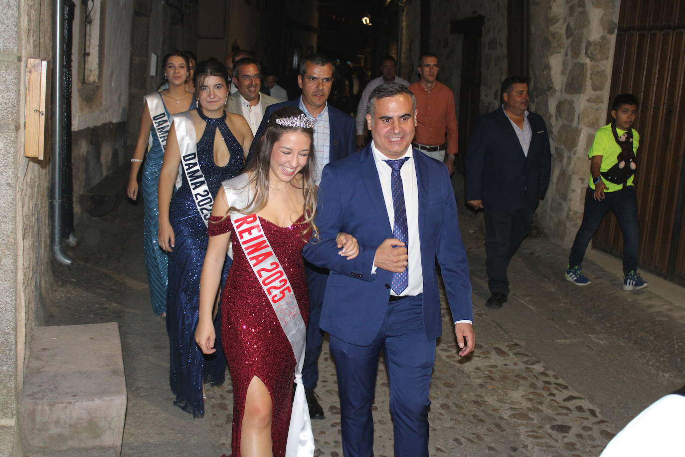 San Esteban de la Sierra celebra una intensa jornada de vísperas en honor al Cristo