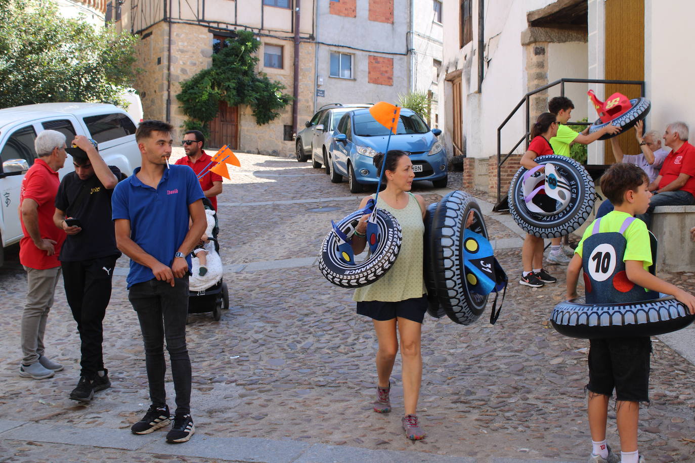 San Esteban de la Sierra disfruta con el toro