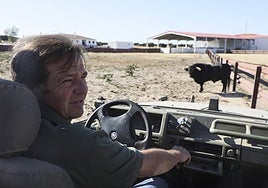 Justo Hernández, con Buenasuerte, de nuevo en la finca de Garcigrande.