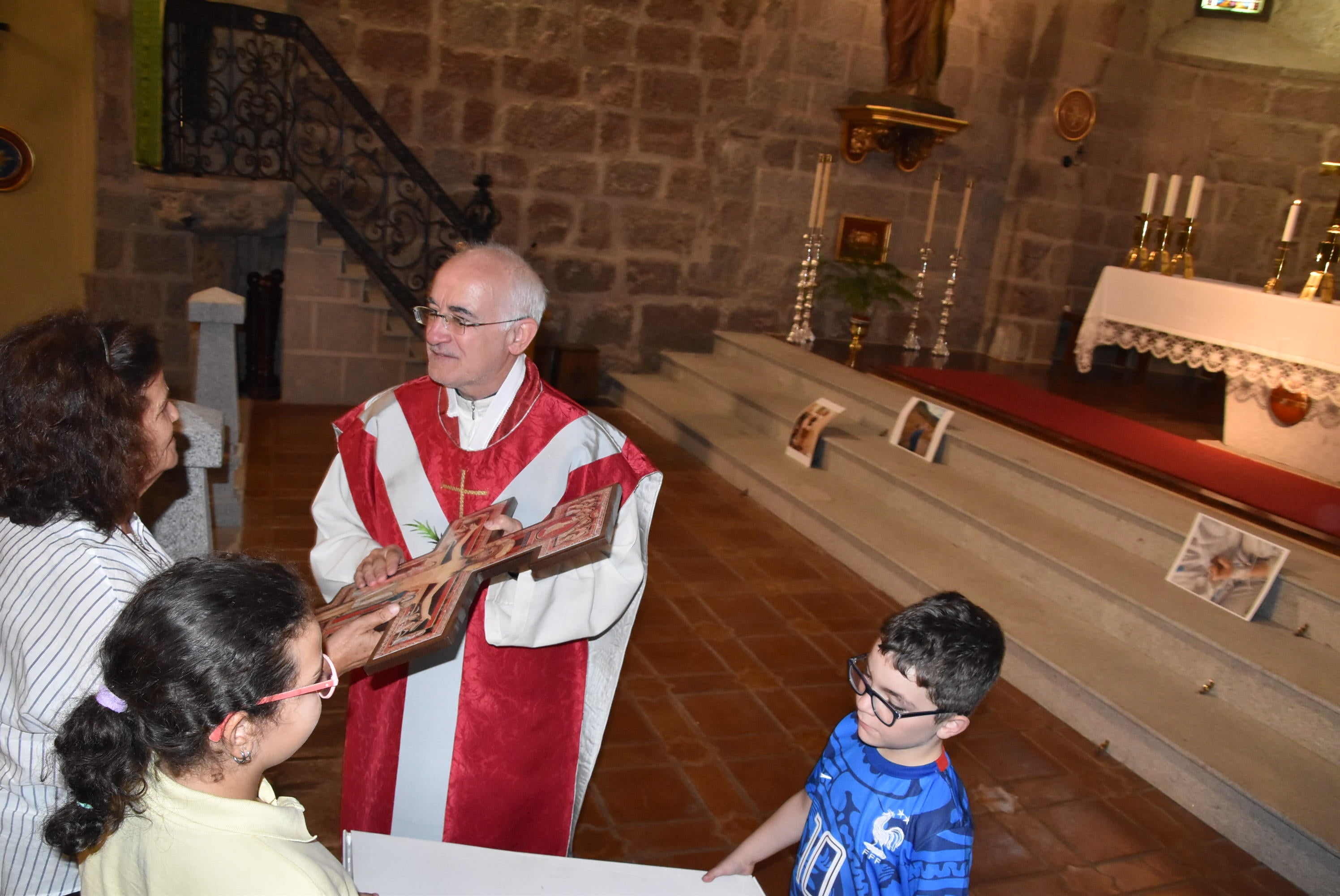 La Seráfica Hermandad de Béjar se despide de su párroco