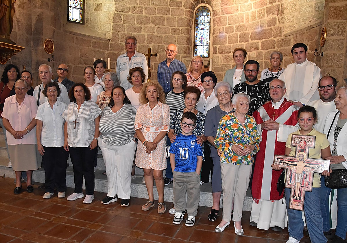 La Seráfica Hermandad de Béjar se despide de su párroco