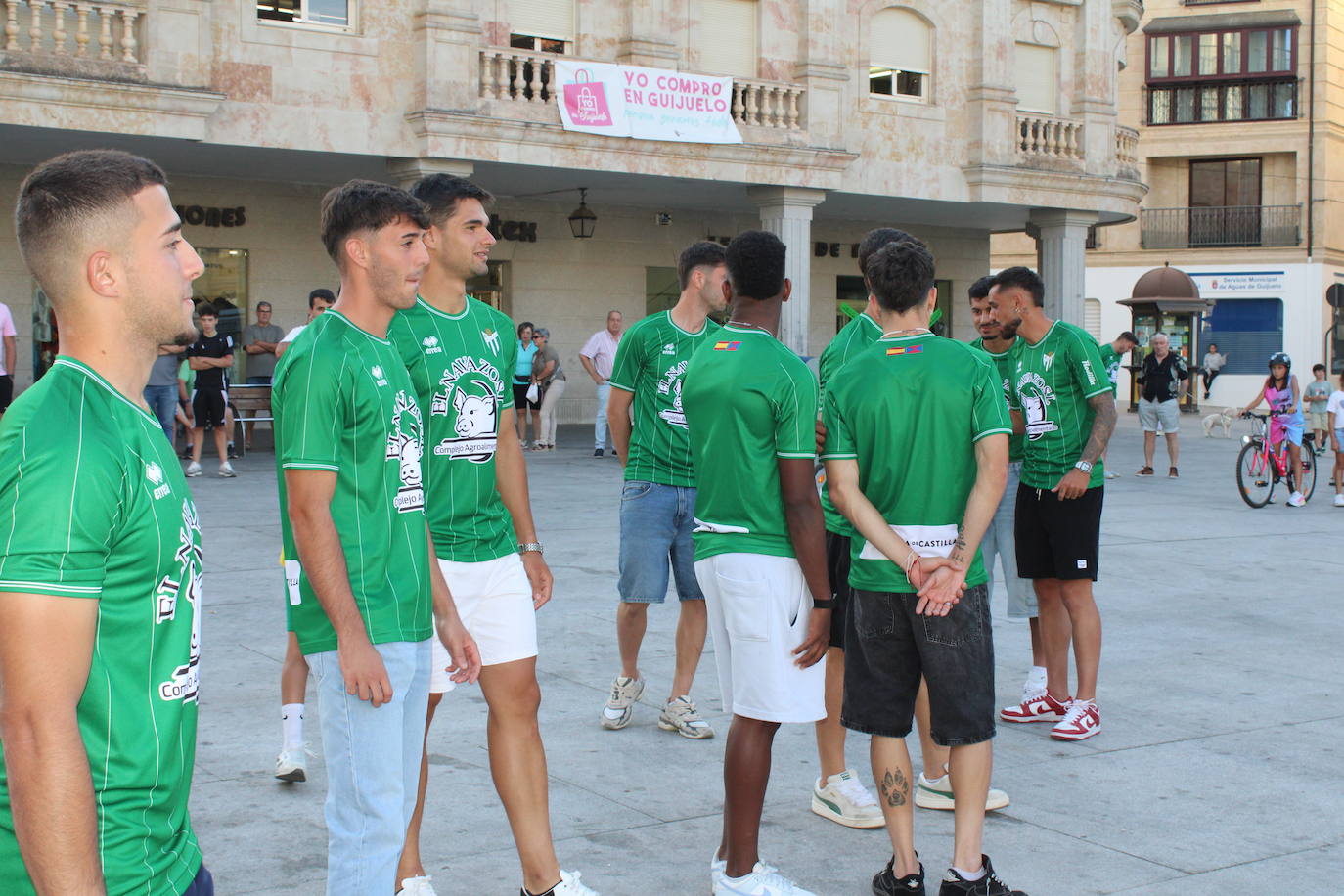 El Guijuelo vuelve al verde en su camiseta