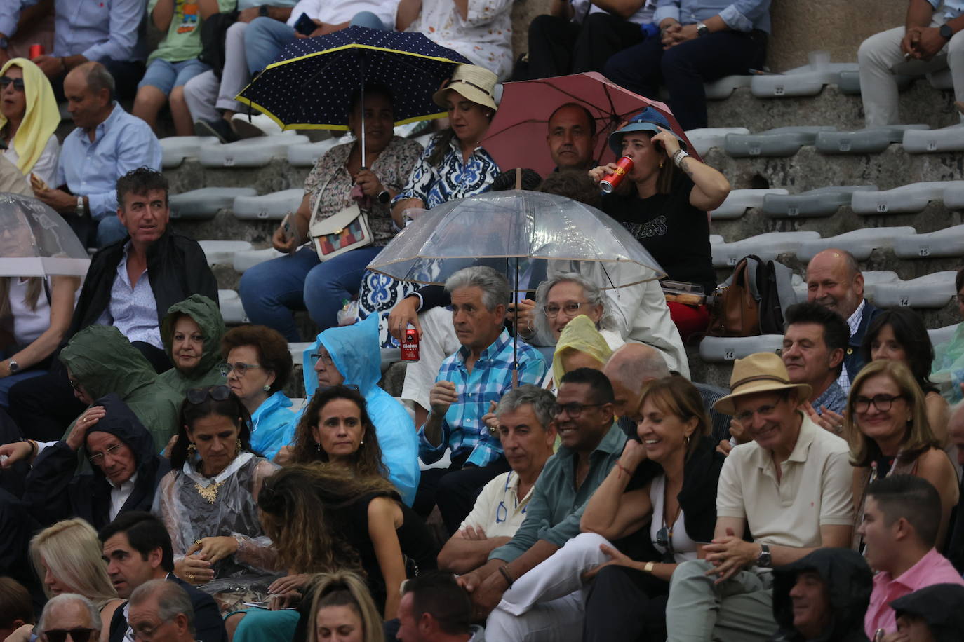 Las mejores imágenes de los tendidos de La Glorieta de este sábado