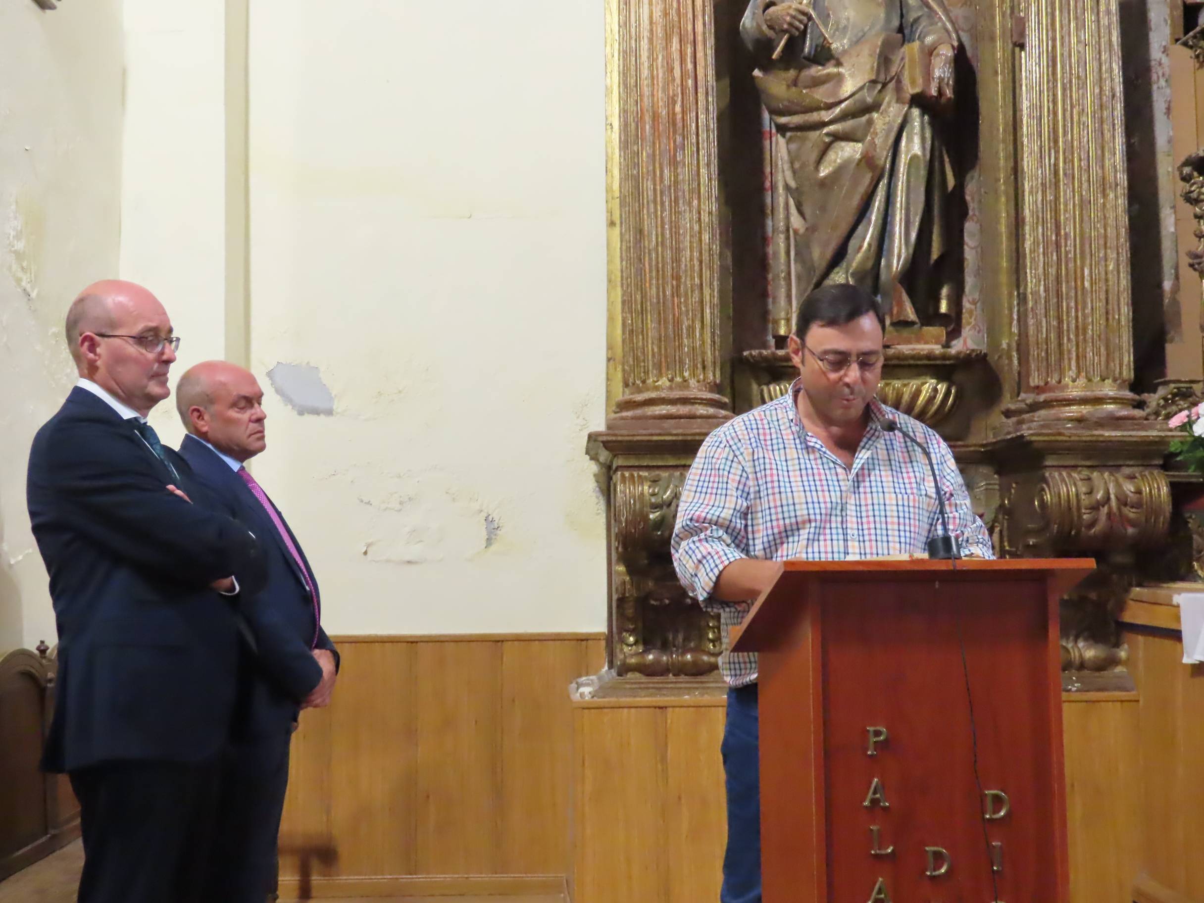 Himnos en honor a Nuestra Señora de las Angustias en Bóveda