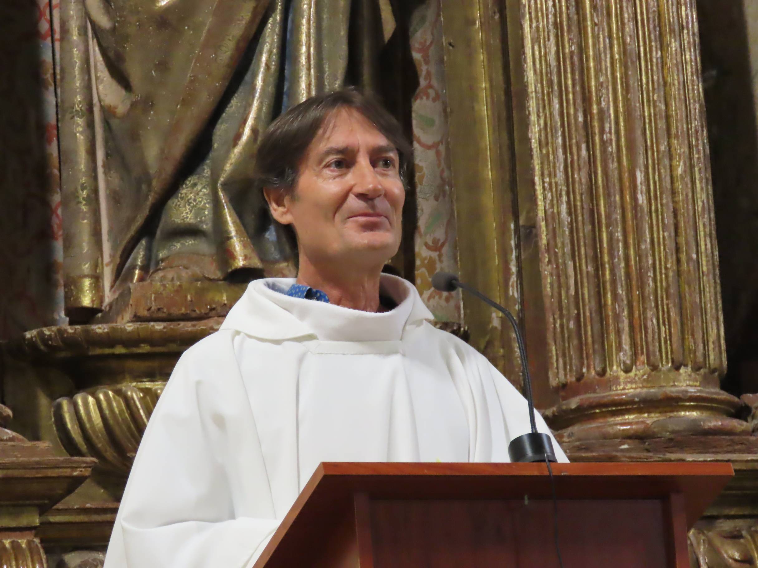 Himnos en honor a Nuestra Señora de las Angustias en Bóveda