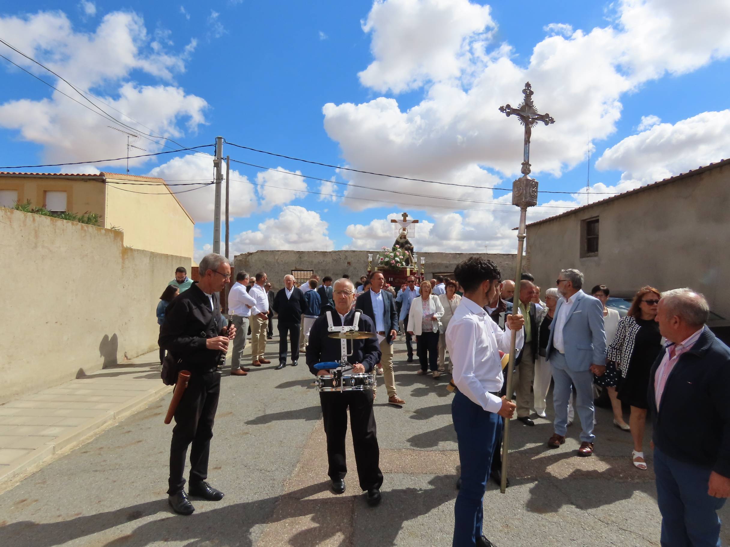 Himnos en honor a Nuestra Señora de las Angustias en Bóveda