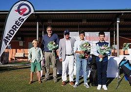 Eustaquio Andrés, con los ganadores de cada categoría (faltó Germán Arroyo)