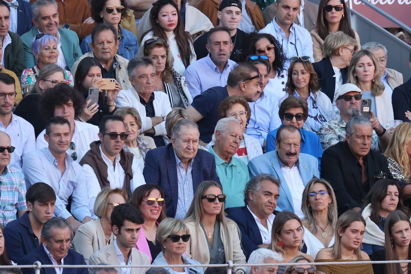 Las mejores imágenes de los tendidos de La Glorieta de este domingo