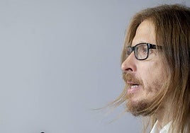 El secretario de Organización y portavoz de Podemos, Pablo Fernández.