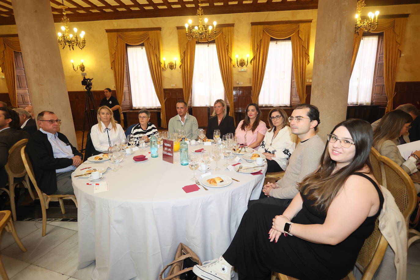 Francisco Gonzalo (Universidad de Salamanca), Inés Martín y Pilar Rodríguez (Por Siete), David Moreno (Prosisalab), Marta Silva (LA GACETA), Marina Rodríguez (Nationale Nederlanden), Mar Pacheco (Fundición y Forja Pacheco), Manuel Vielma (E-Pisteme.Tech) y Raquel Paz (Cidegen).