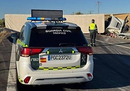 Guardia Civil de Salamanca en el lugar del accidente.