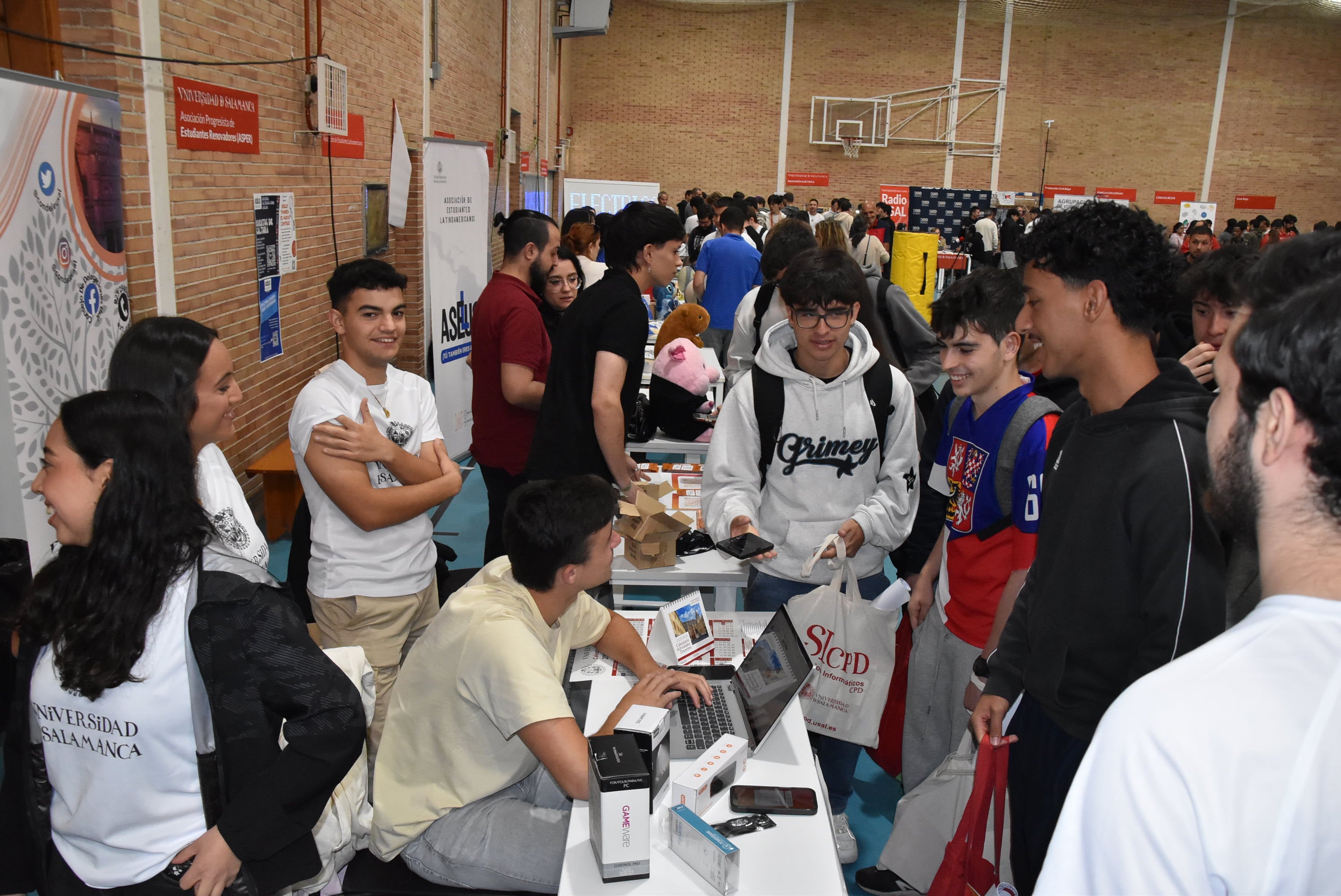 Béjar duplica el número de alumnos de nuevo ingreso en la Escuela de Ingenieros, que suma 450 estudiantes