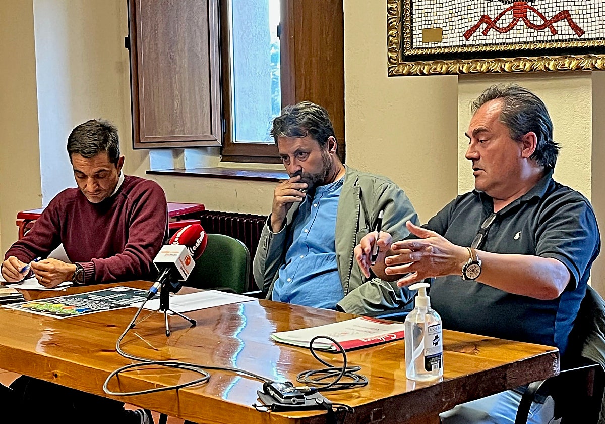 Alberto Ramírez, Antonio Cámara y Enrique Pardo, esta tarde en Béjar.