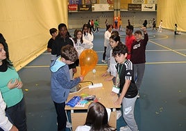 Los alumnos participaron en diferentes juegos y propuestas