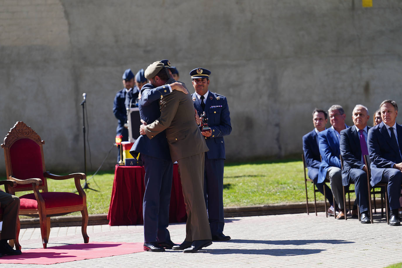 Honor, compromiso y memoria en el Día de la Subdelegación de Defensa