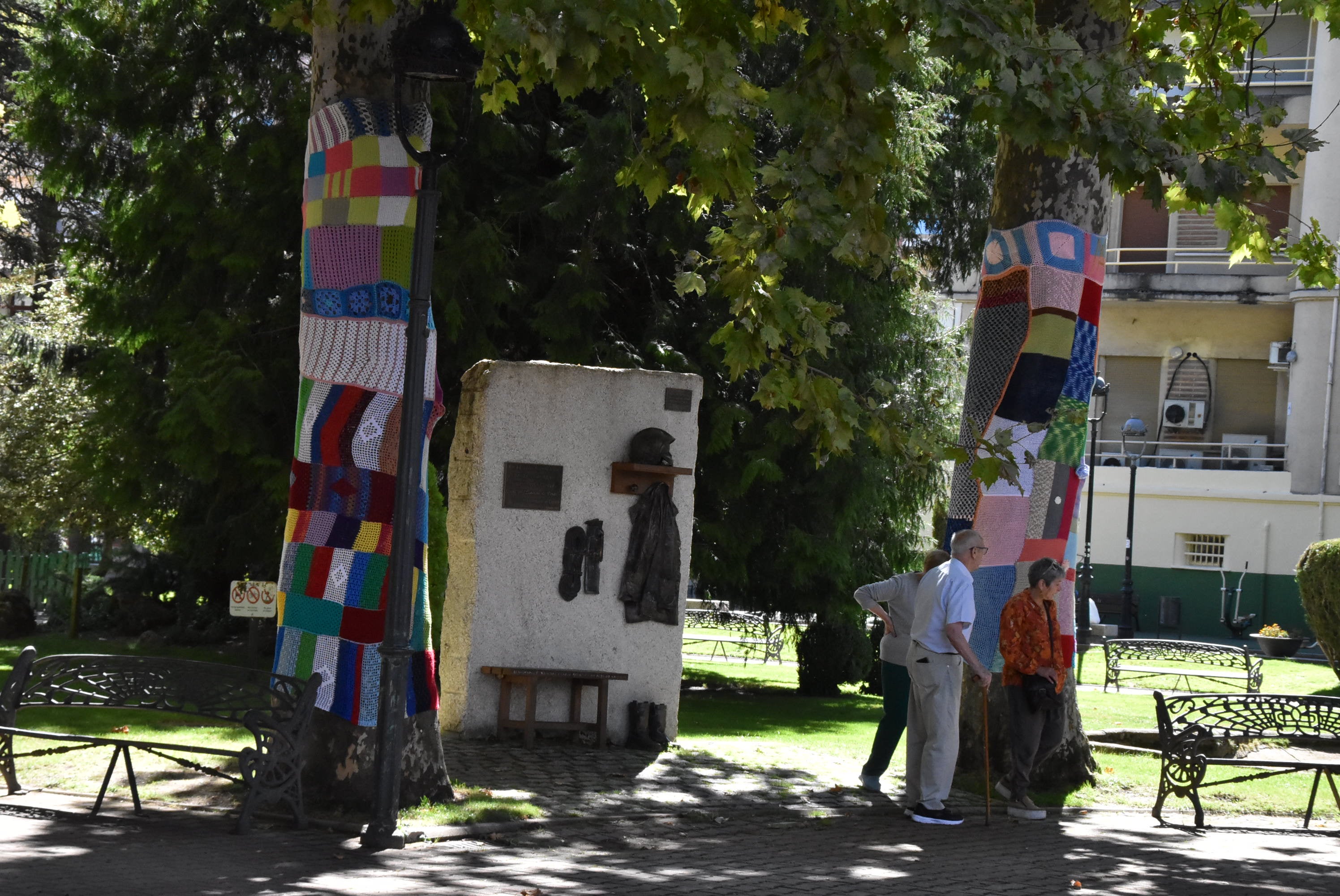 Éxito del proyecto intergeneracional &#039;Tejiendo raíces&#039; en el colegio María Auxiliadora de Béjar